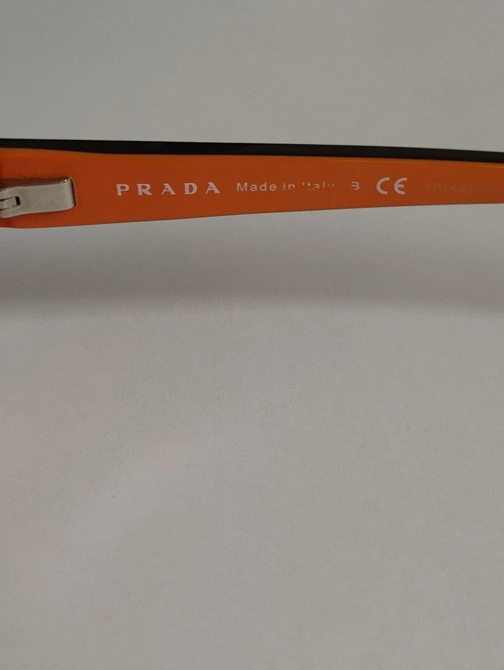 Prada VPR 180 52 18 JAE 101 135 Eyewear